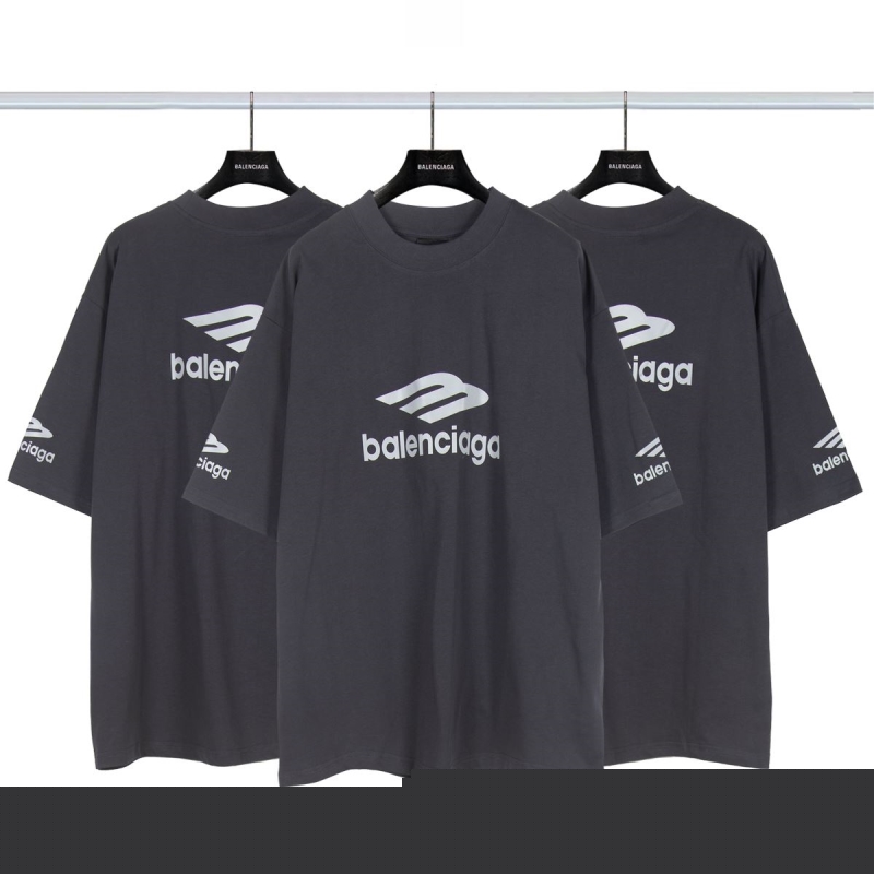 Ba*len*cia*ga t-shirts